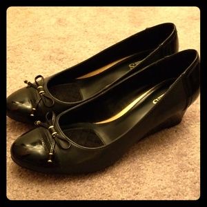 Chaps Black Wedge Heal Shoes